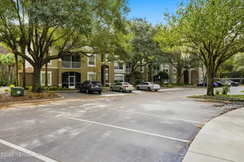 10550 Baymeadows Road Jacksonville FL 32256