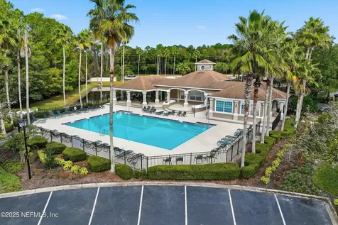 10550 Baymeadows Road Jacksonville FL 32256
