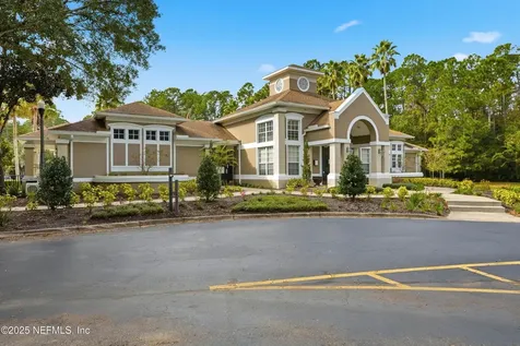10550 Baymeadows Road Jacksonville FL 32256