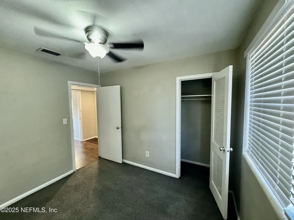 1157 Gunka Road Jacksonville FL 32216