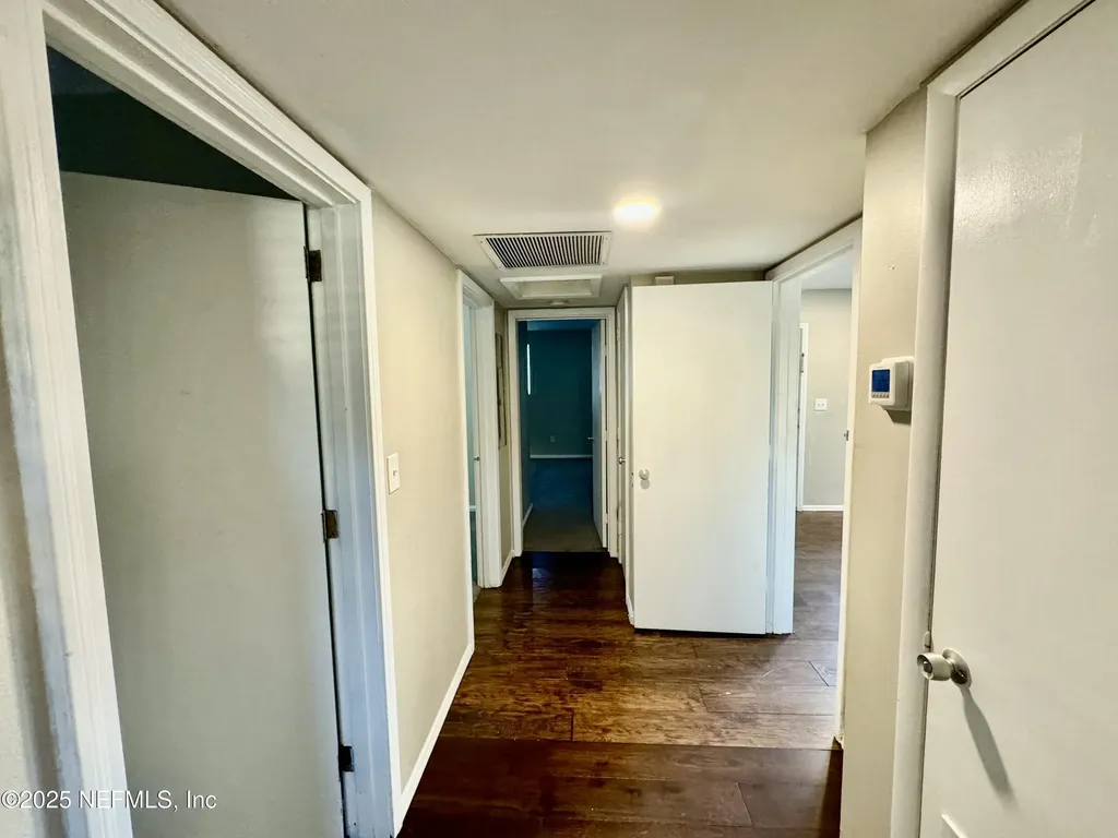 1157 Gunka Road Jacksonville FL 32216