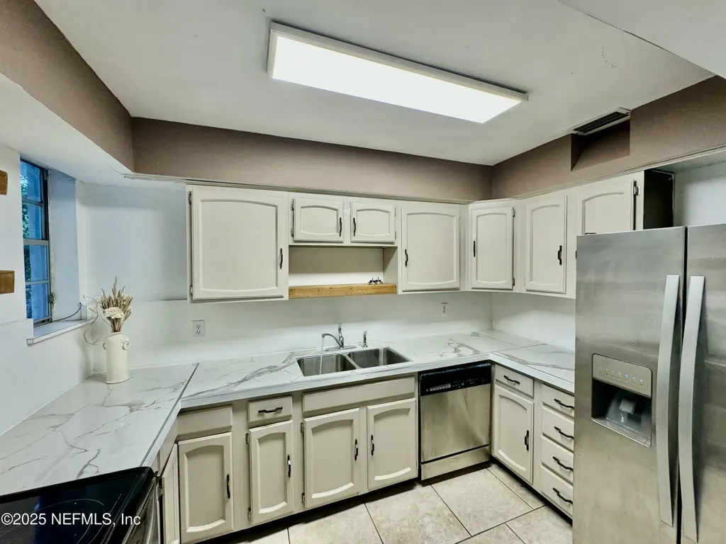 1157 Gunka Road Jacksonville FL 32216