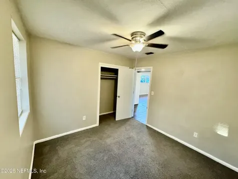 1157 Gunka Road Jacksonville FL 32216