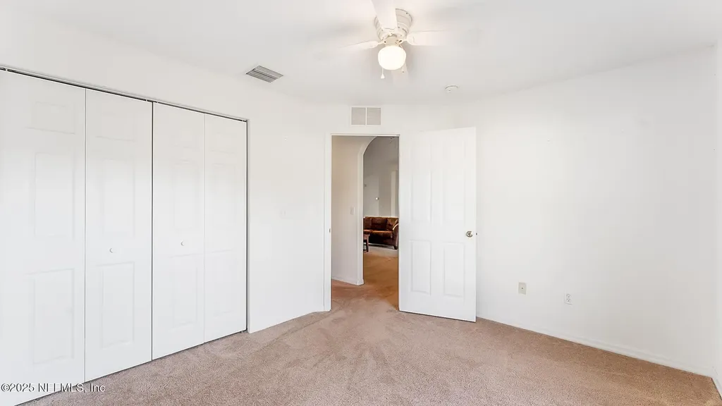 8 White Hurst Lane Palm Coast FL 32164