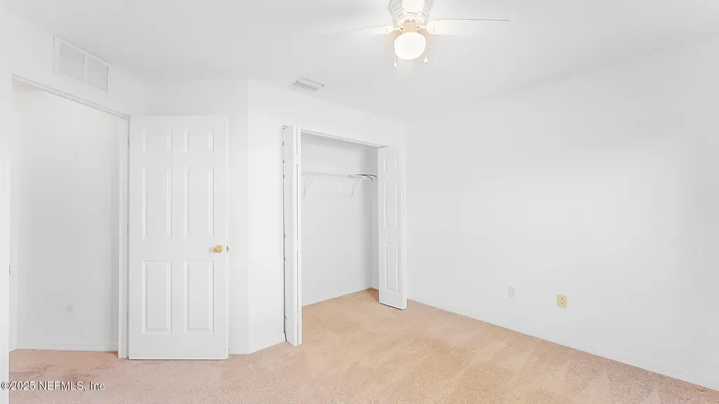 8 White Hurst Lane Palm Coast FL 32164
