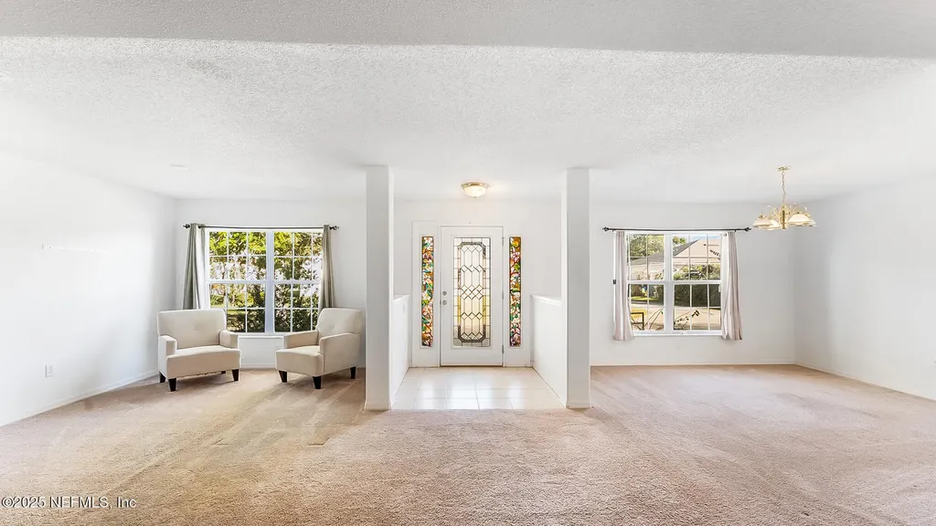 8 White Hurst Lane Palm Coast FL 32164