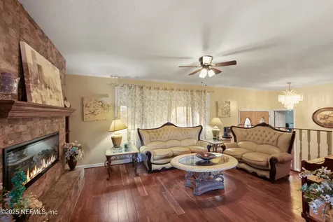 3511 Hermitage Road E Jacksonville FL 32277