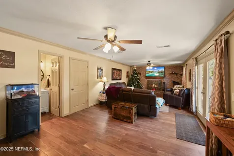 3511 Hermitage Road E Jacksonville FL 32277