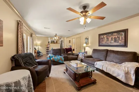 3511 Hermitage Road E Jacksonville FL 32277