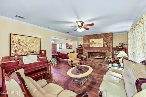 3511 Hermitage Road E Jacksonville FL 32277