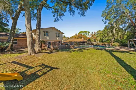 3511 Hermitage Road E Jacksonville FL 32277