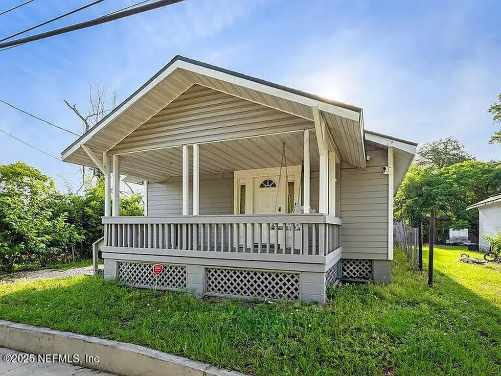 277 Crystal Street Jacksonville FL 32254
