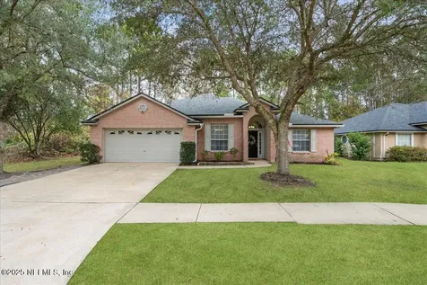 573 Misty Morning Court Jacksonville FL 32218