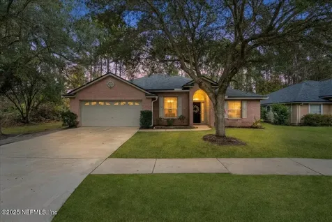 573 Misty Morning Court Jacksonville FL 32218