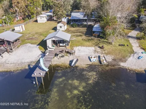 107 Church Lake Drive Interlachen FL 32148