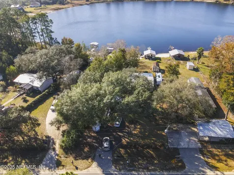 107 Church Lake Drive Interlachen FL 32148
