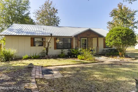107 Church Lake Drive Interlachen FL 32148