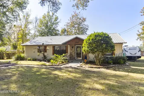 107 Church Lake Drive Interlachen FL 32148