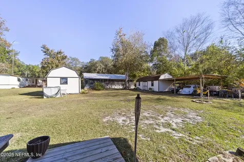 107 Church Lake Drive Interlachen FL 32148