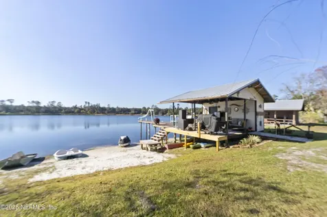 107 Church Lake Drive Interlachen FL 32148