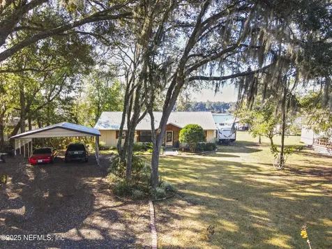 107 Church Lake Drive Interlachen FL 32148