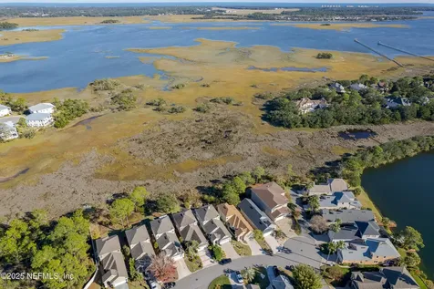 95332 Village Drive Fernandina Beach FL 32034