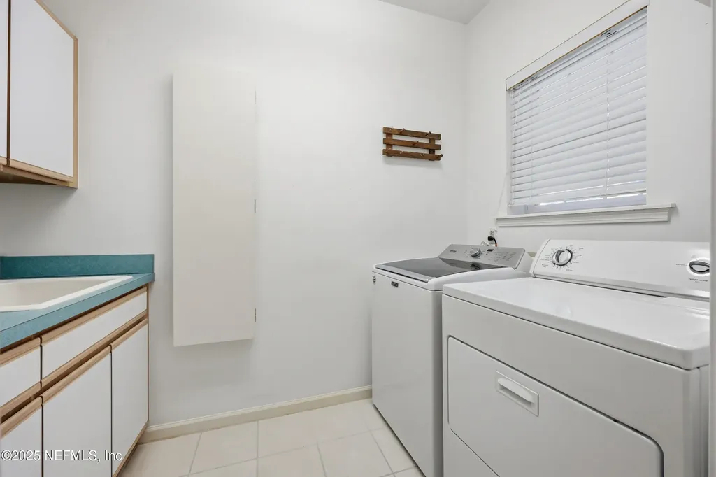 2332 Fiddlers Lane Atlantic Beach FL 32233