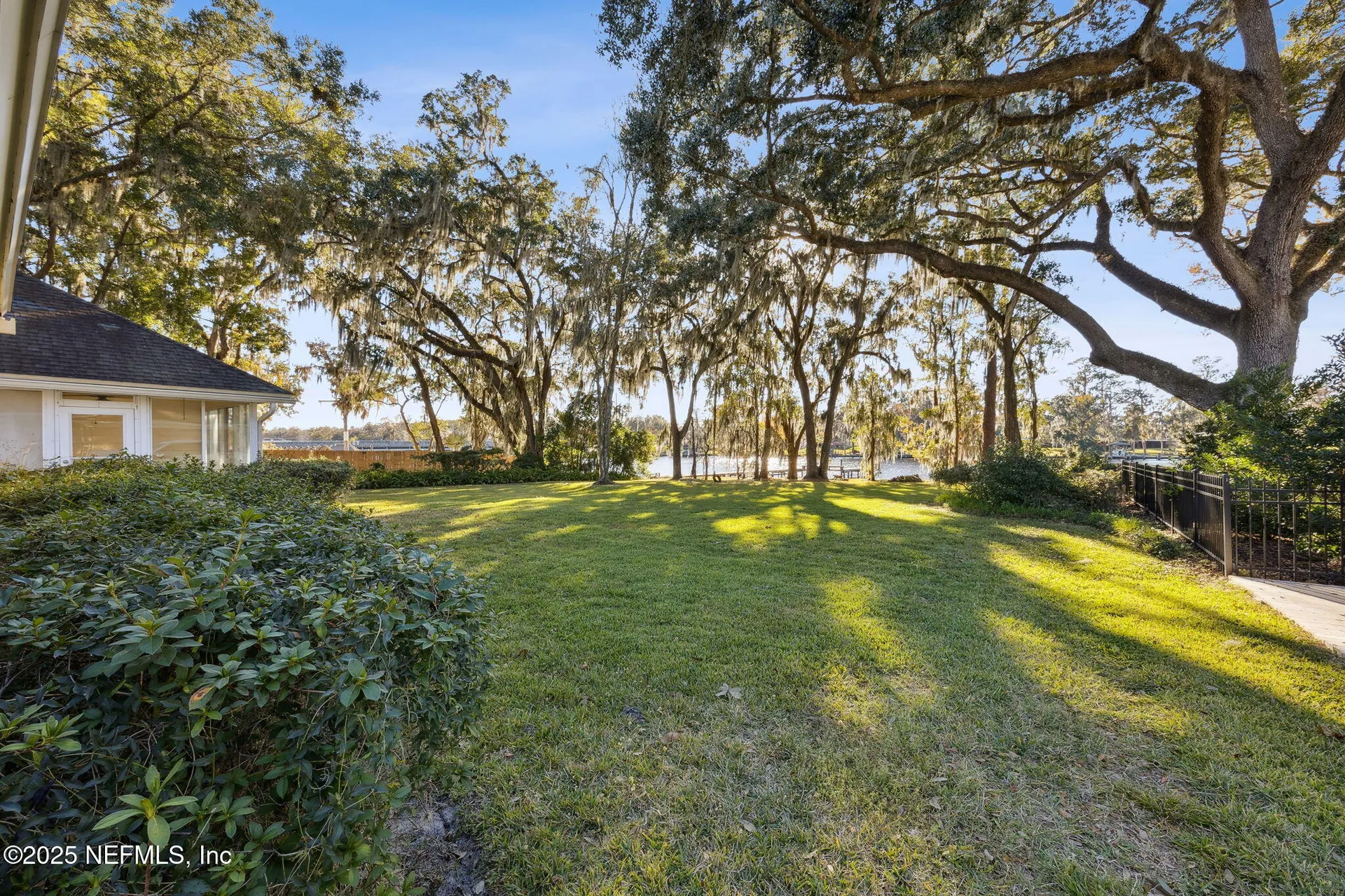 1850 Waterbury Lane Fleming Island FL 32003
