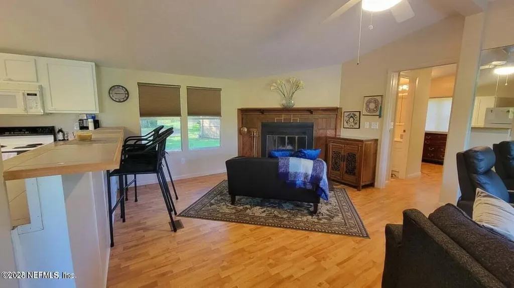 6930 NE 223rd Street Melrose FL 32666
