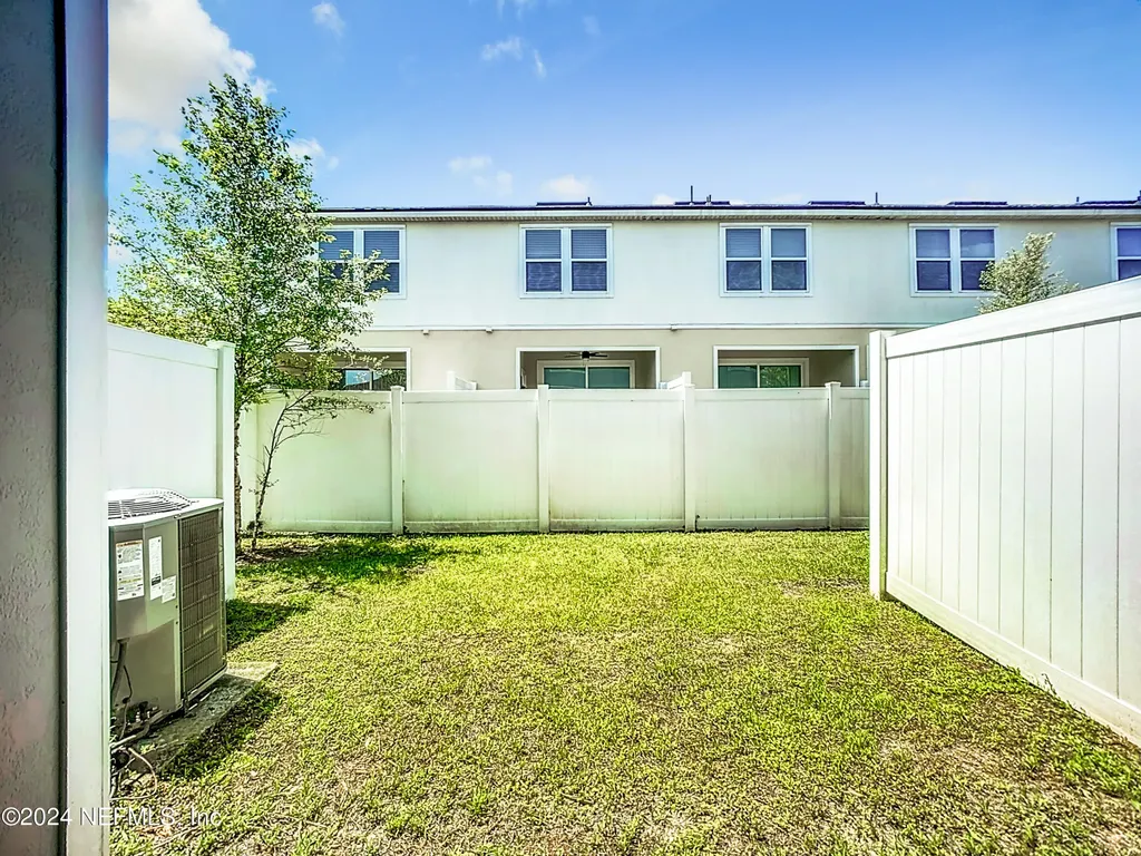 2839 Black Buck Circle Jacksonville FL 32225