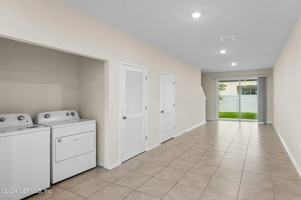 2839 Black Buck Circle Jacksonville FL 32225