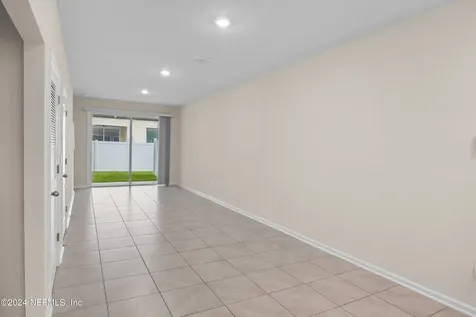 2839 Black Buck Circle Jacksonville FL 32225