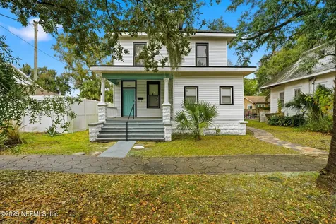 135 E 17th Street Jacksonville FL 32206