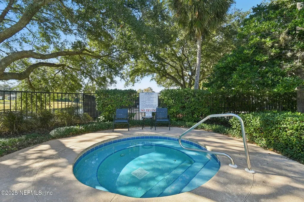 13700 Richmond Park Drive N Jacksonville FL 32224