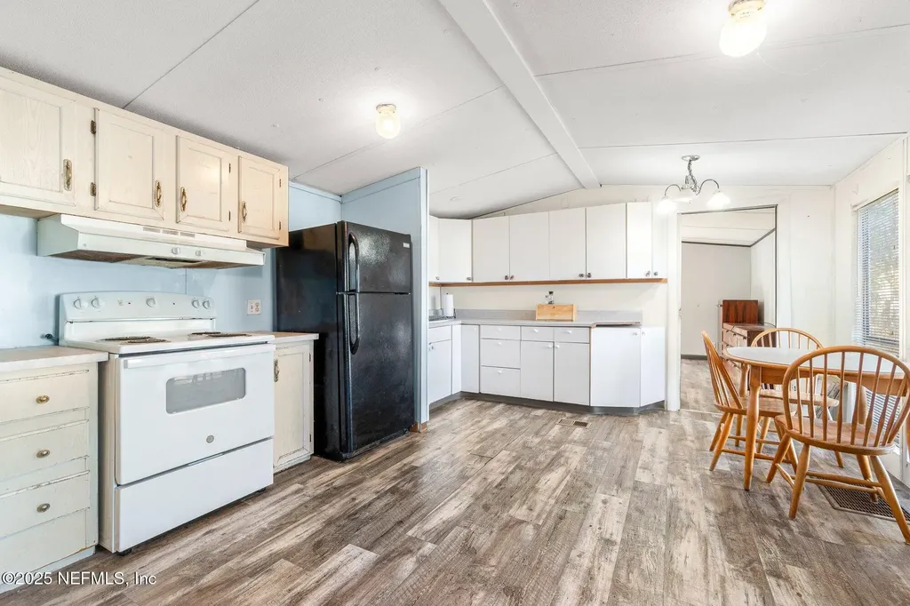 103 Walker Avenue Palatka FL 32177