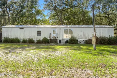 103 Walker Avenue Palatka FL 32177