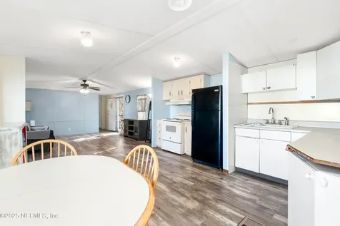 103 Walker Avenue Palatka FL 32177