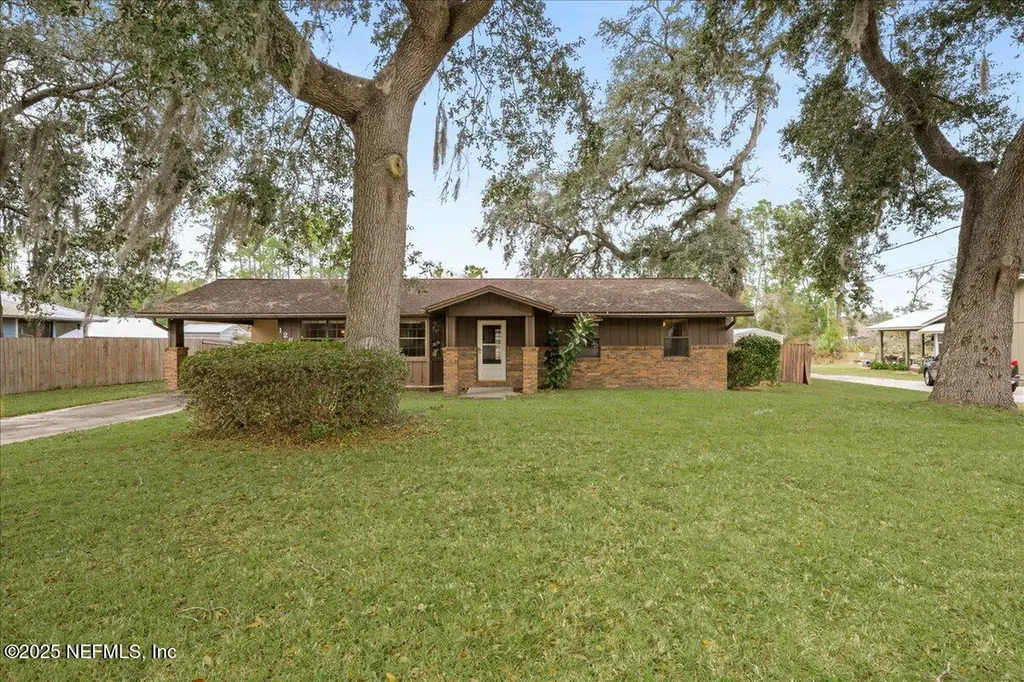 128 Karen Court Palatka FL 32177