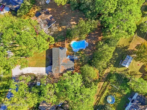1995 E Burkholder Circle Jacksonville FL 32216