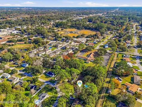 1995 E Burkholder Circle Jacksonville FL 32216