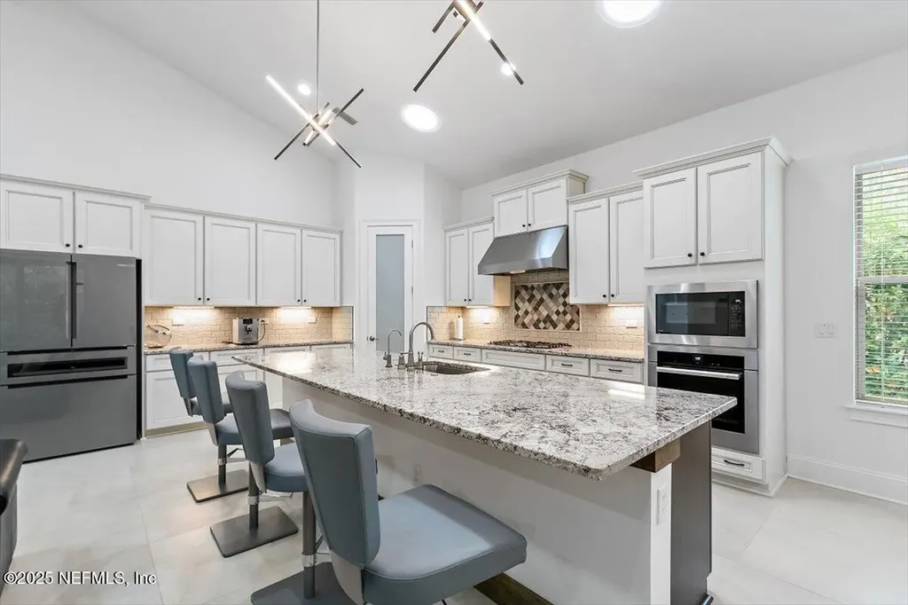 5220 Comfort Court St. Augustine FL 32092