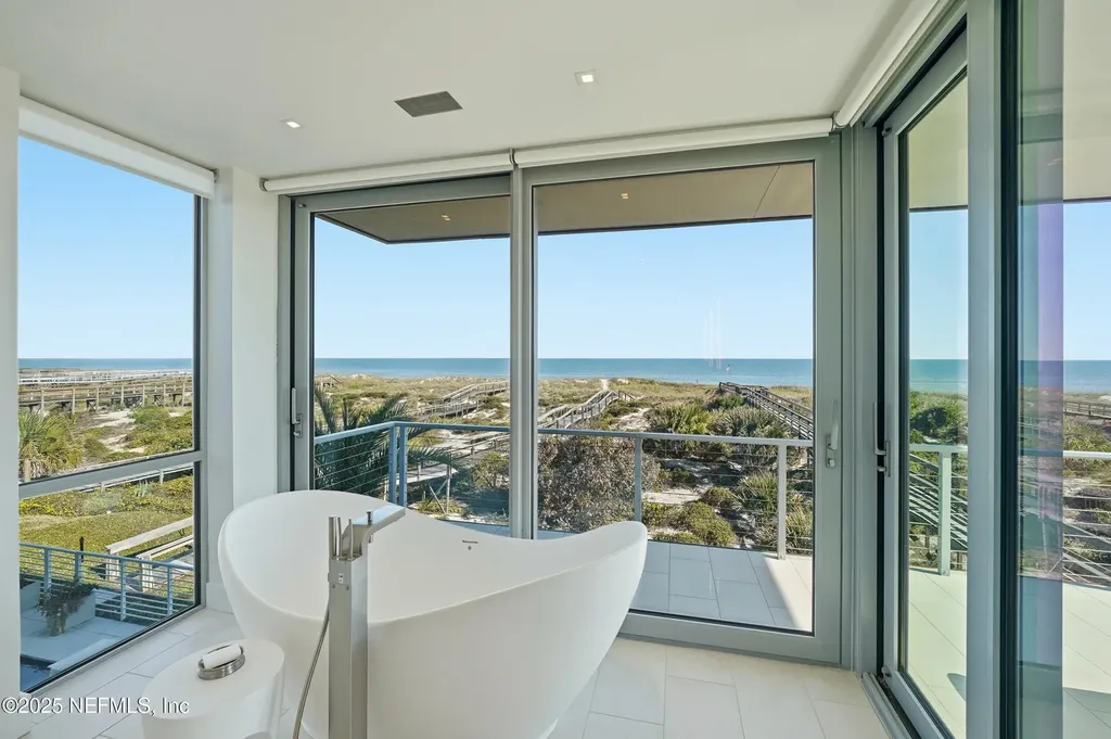 2498/2500 S Fletcher Avenue Fernandina Beach FL 32034