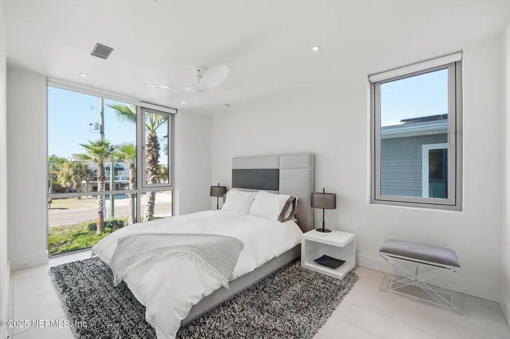 2498/2500 S Fletcher Avenue Fernandina Beach FL 32034