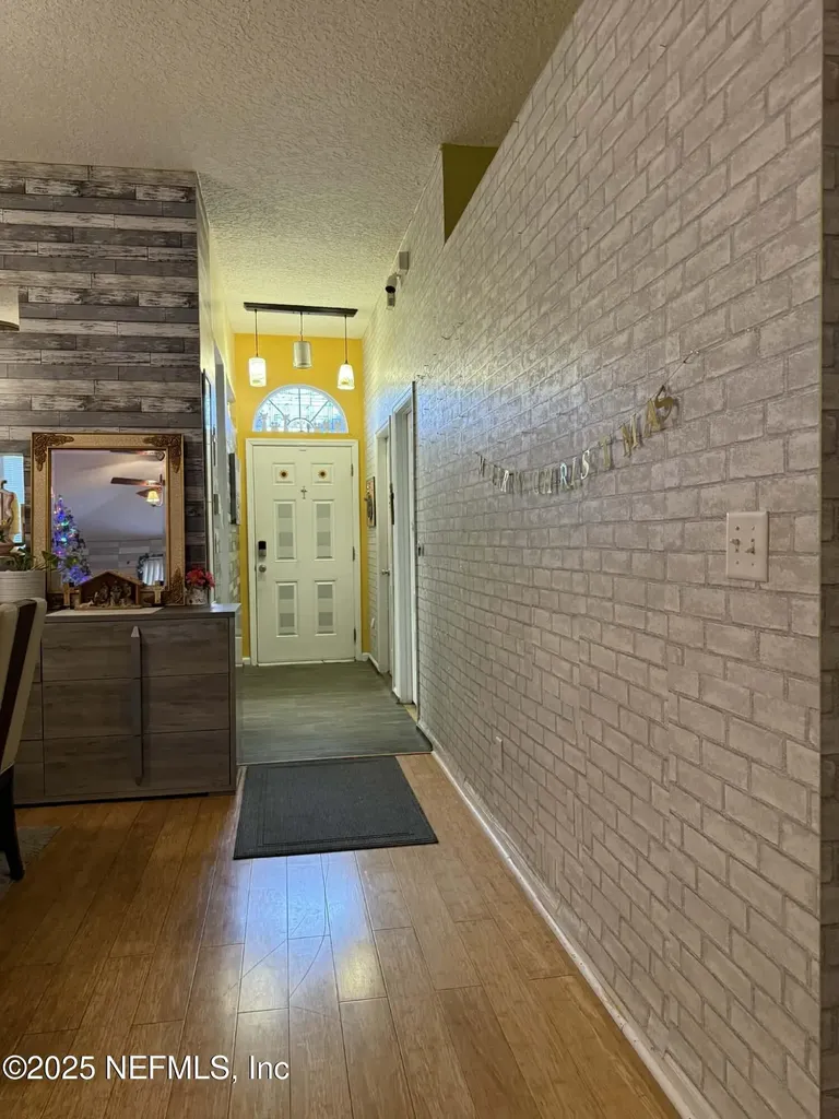 6881 Morse Oaks Drive Jacksonville FL 32244