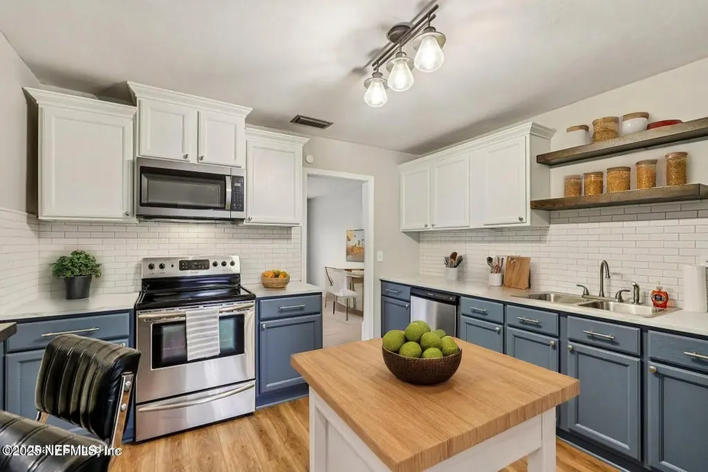 5753 Crestview Road Jacksonville FL 32210
