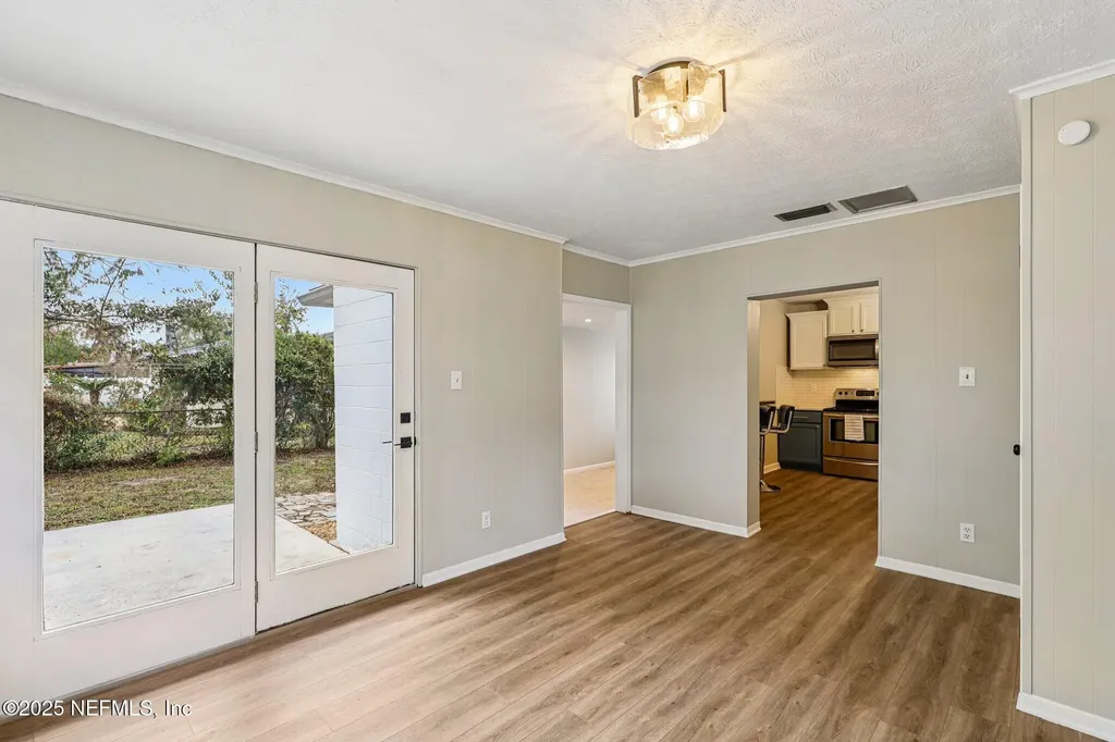 5753 Crestview Road Jacksonville FL 32210