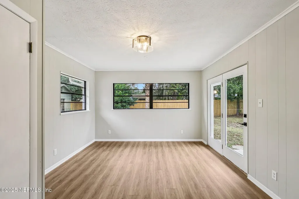 5753 Crestview Road Jacksonville FL 32210