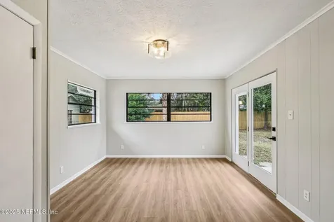 5753 Crestview Road Jacksonville FL 32210