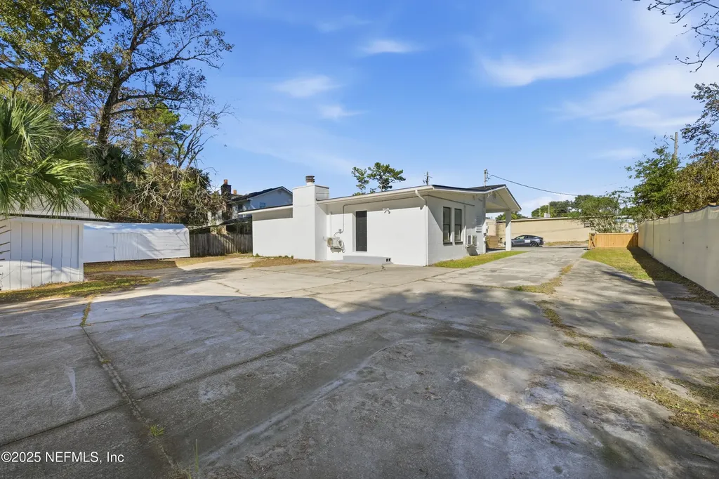 8628 Blarney Stone Court Jacksonville FL 32216