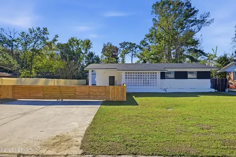 8628 Blarney Stone Court Jacksonville FL 32216